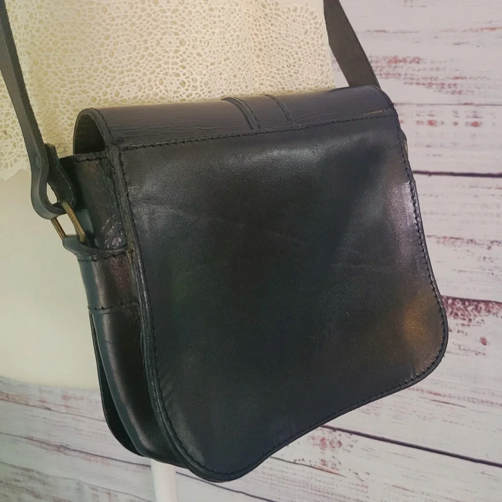VTG Kouros Handmade Black Leather Crossbody Bag Genuine Greek Cowhide Leather